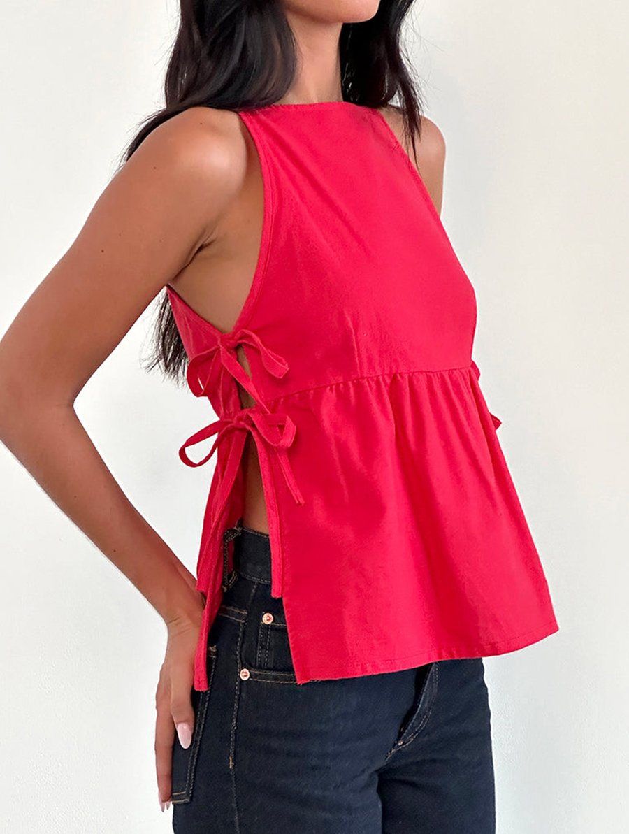 Palsi Tie Side Sleeveless Top In Tango Red