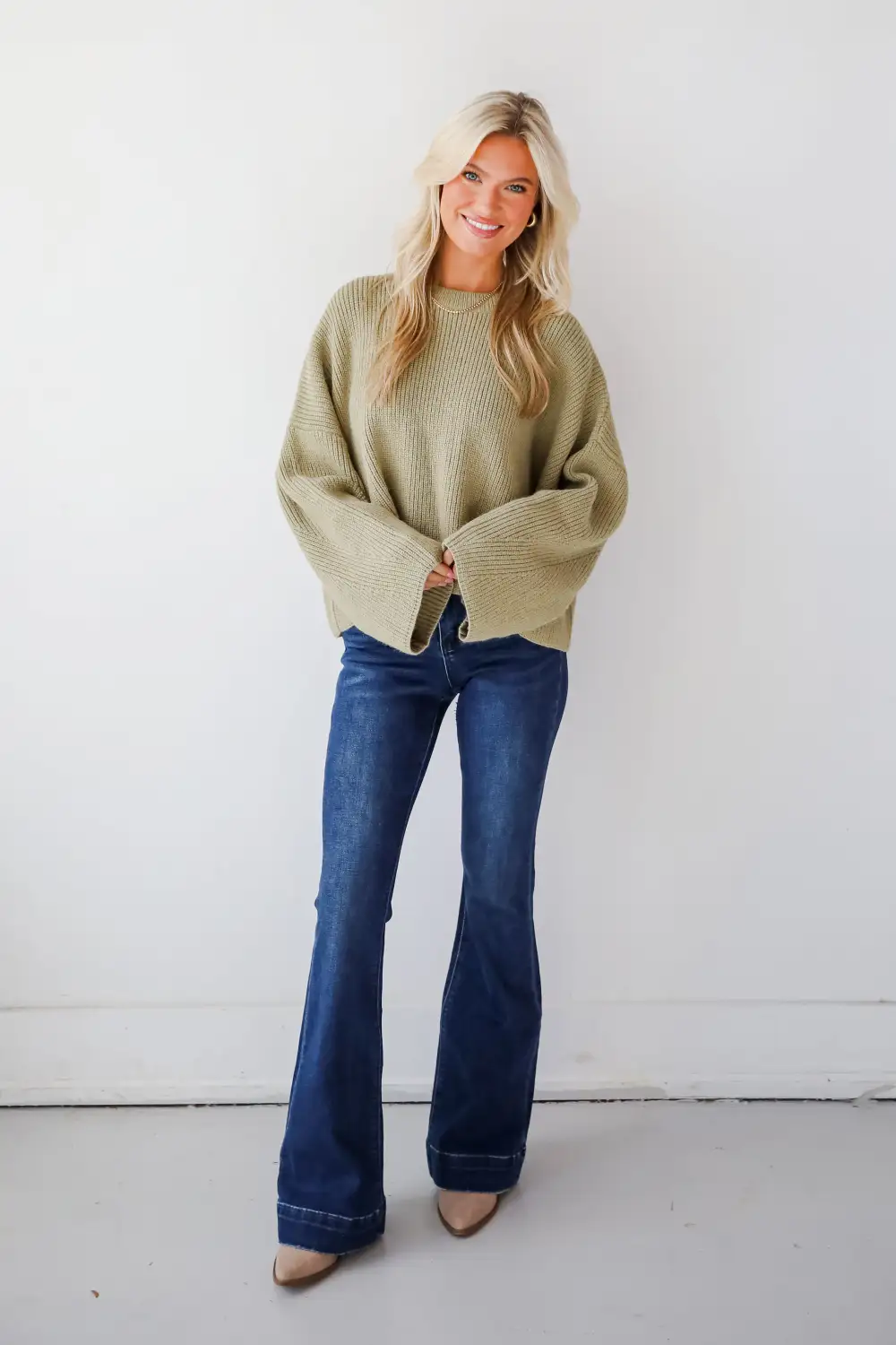 Signature Poise Green Sweater