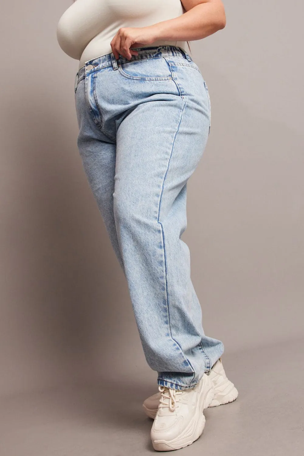 Denim Mom Jeans High Rise Acid Wash