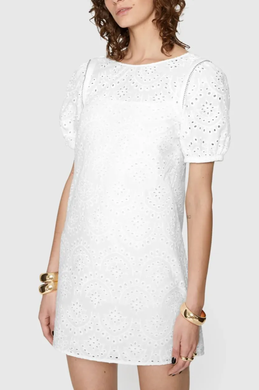 White Fashion Short Sleeve Dress