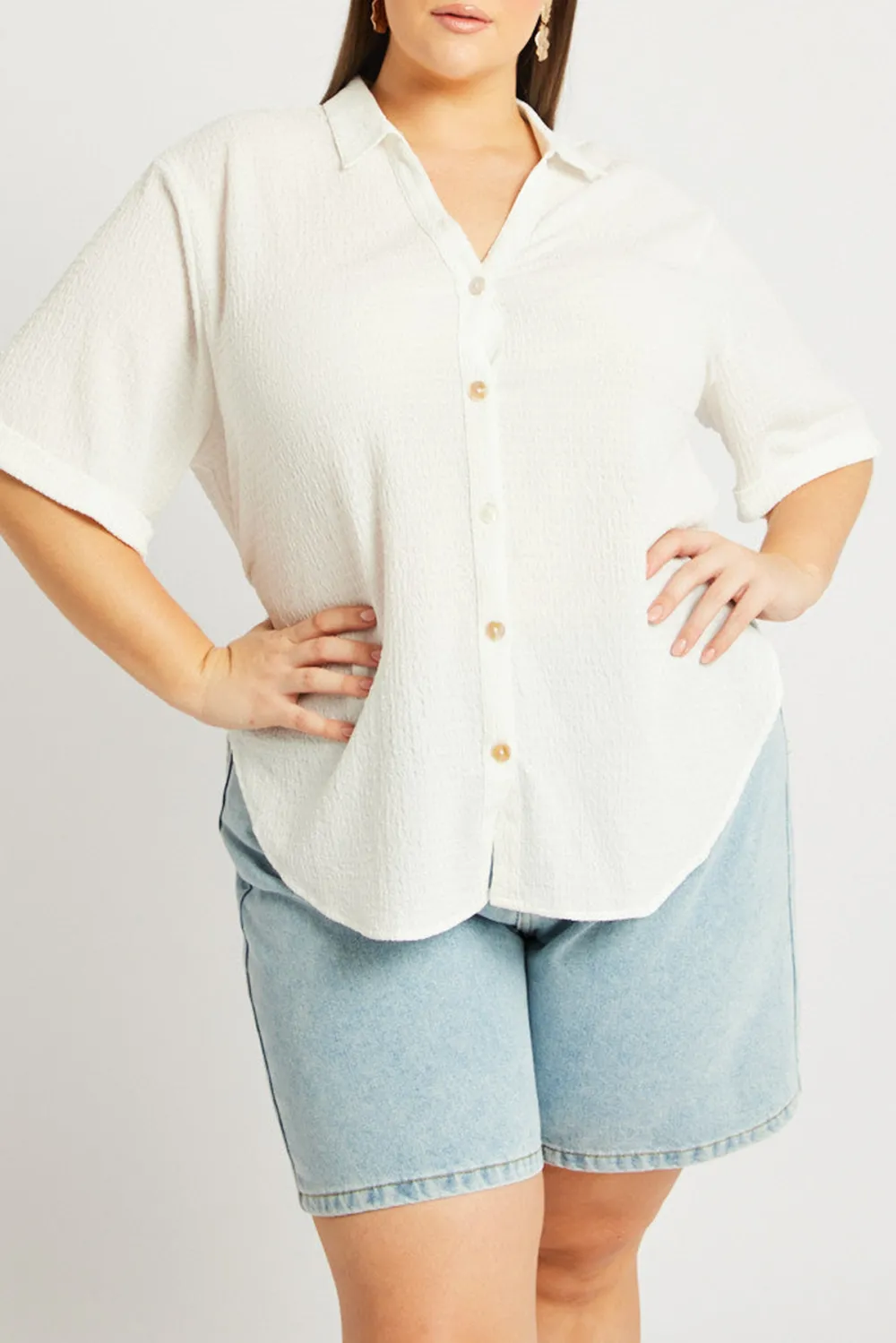 White Relaxed Shirt Short Sleeve Textured