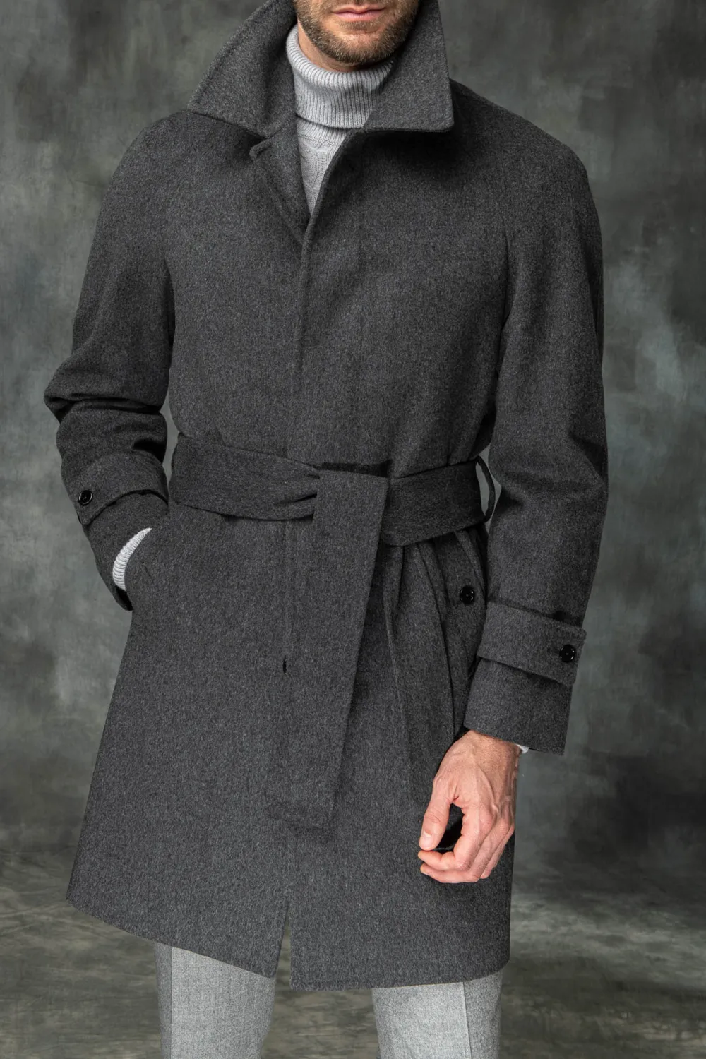 GREY RAGLAN COAT IN LORO PIANA WOOL