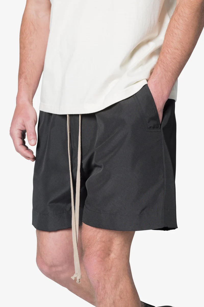 WEIMAR BLACK SHORTS