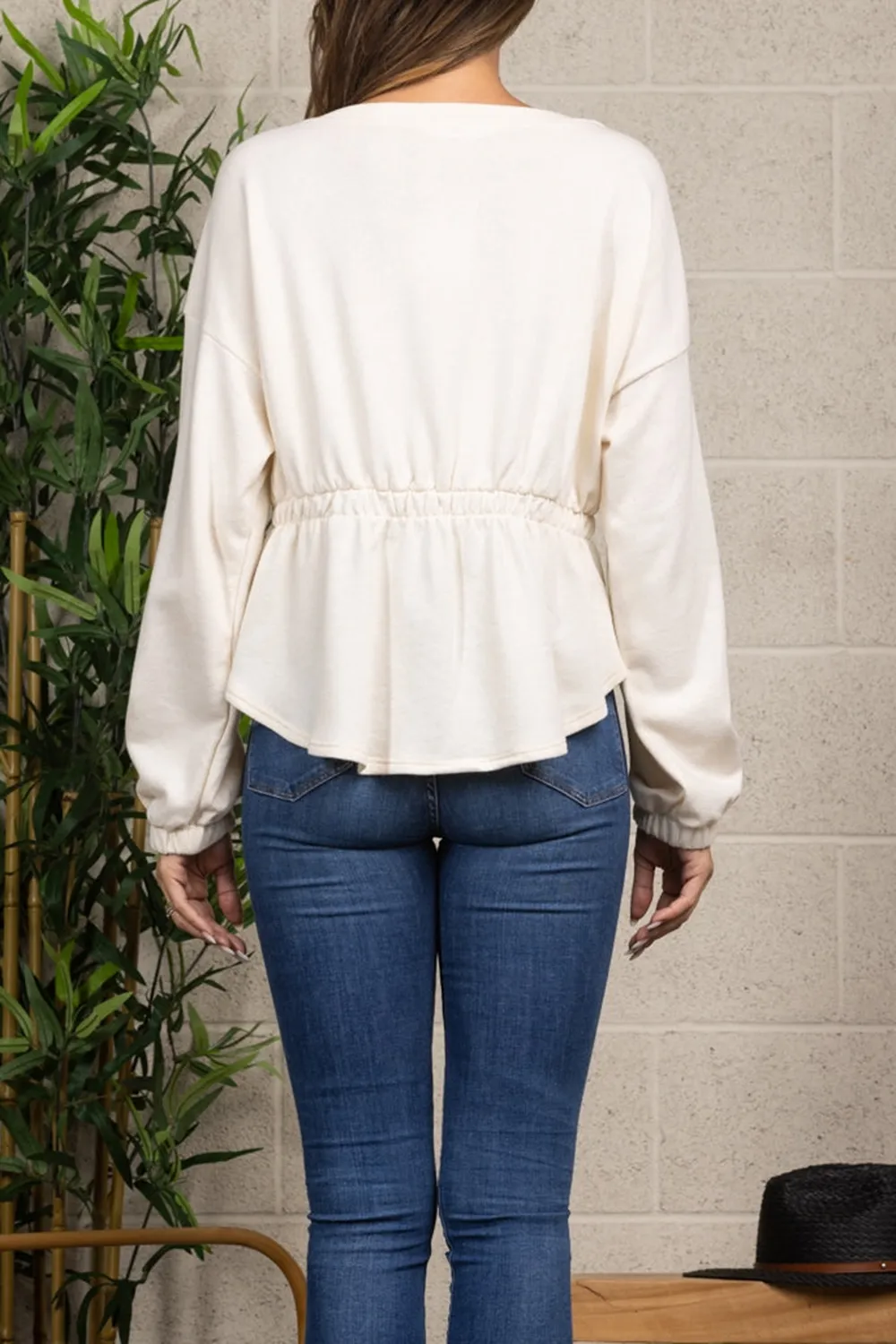 CREAM LONG SLEEVE KNIT