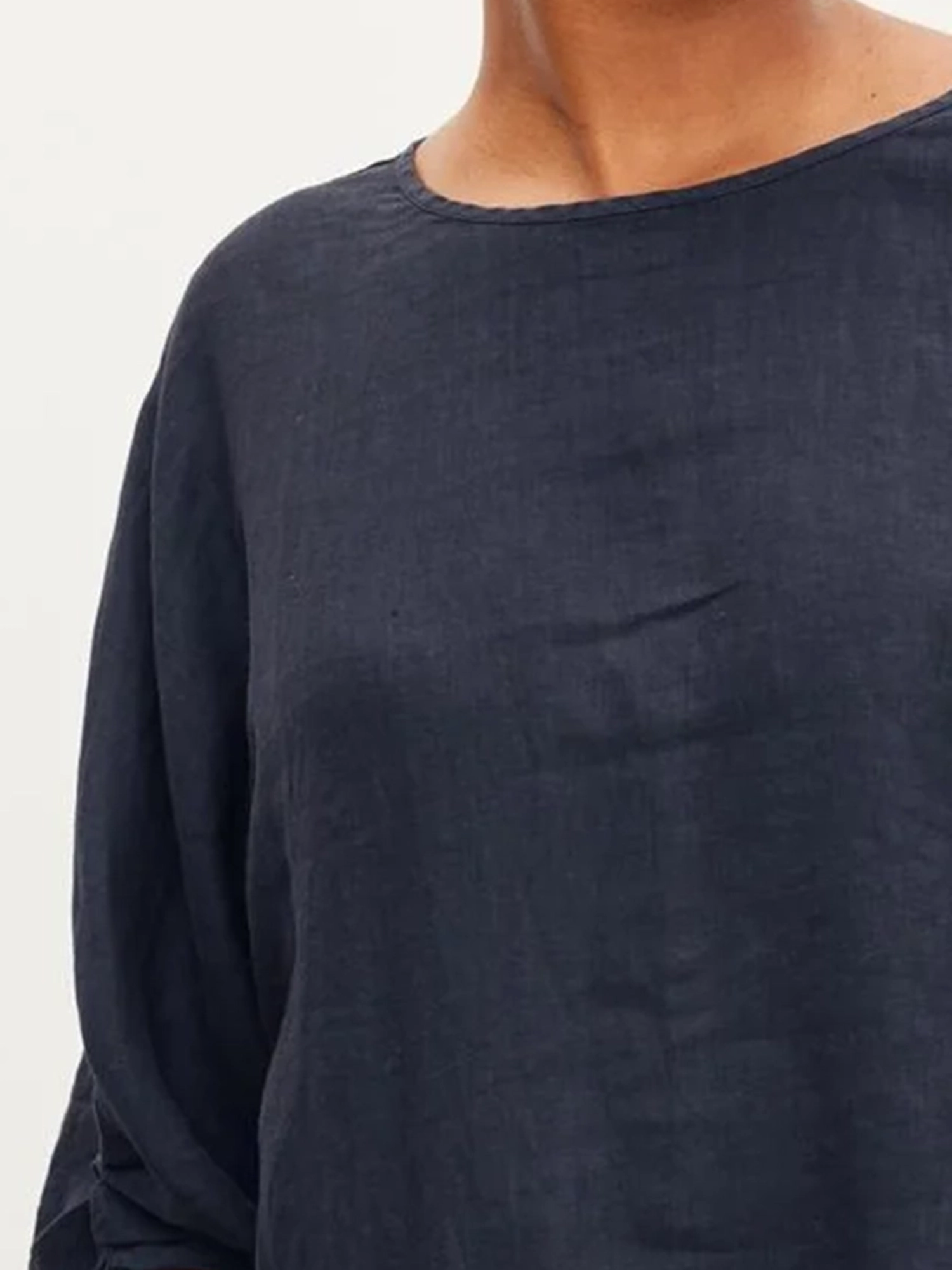 Cass Linen Crew Neck Top