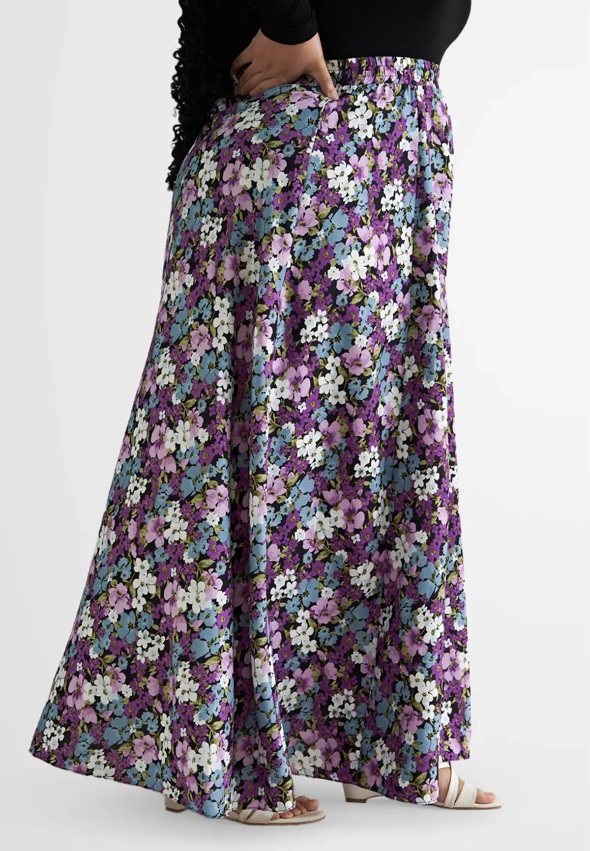 Loose floral print holiday skirt