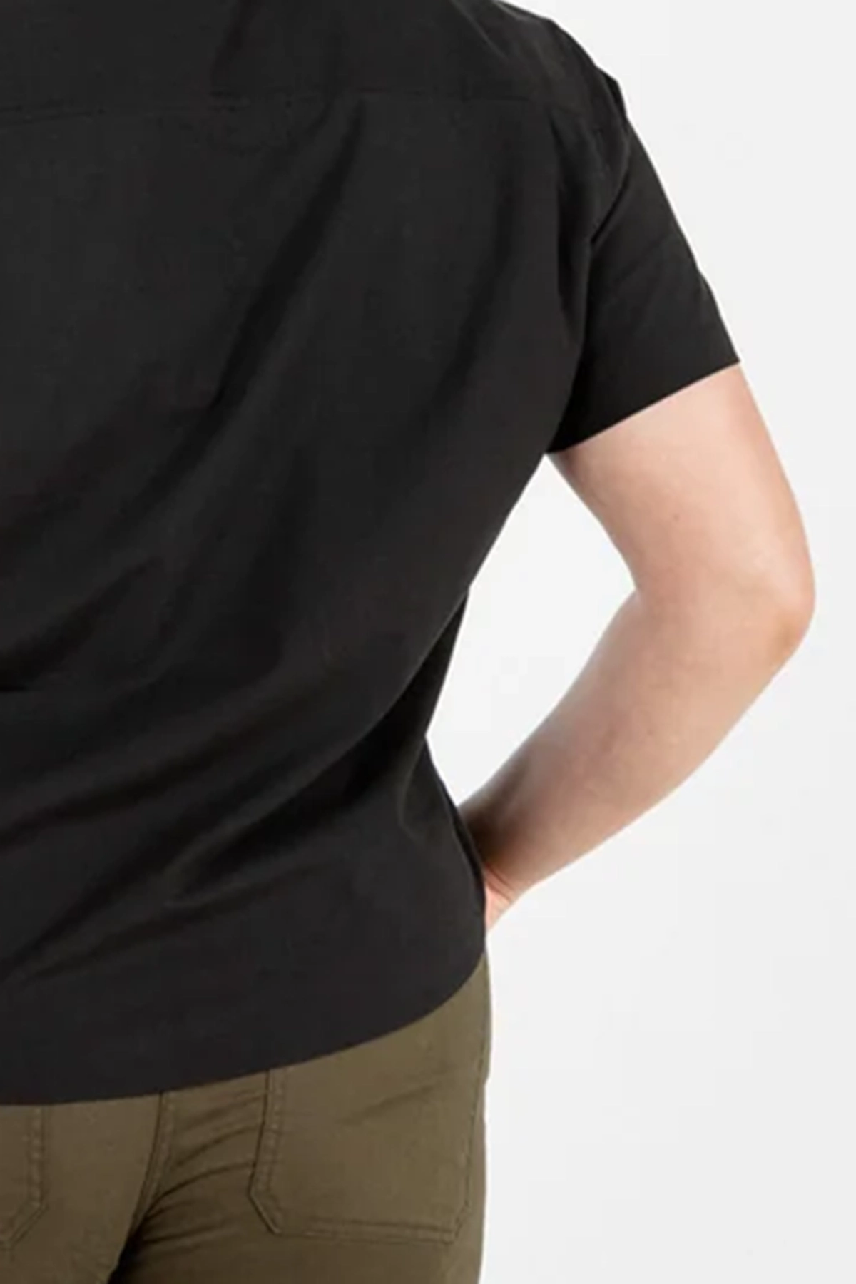 The Cropped Commuting Shirt