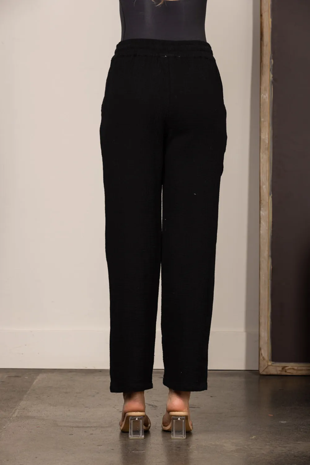 BLACK DRAWSTRING STRAIGHT LEG LINEN PANTS