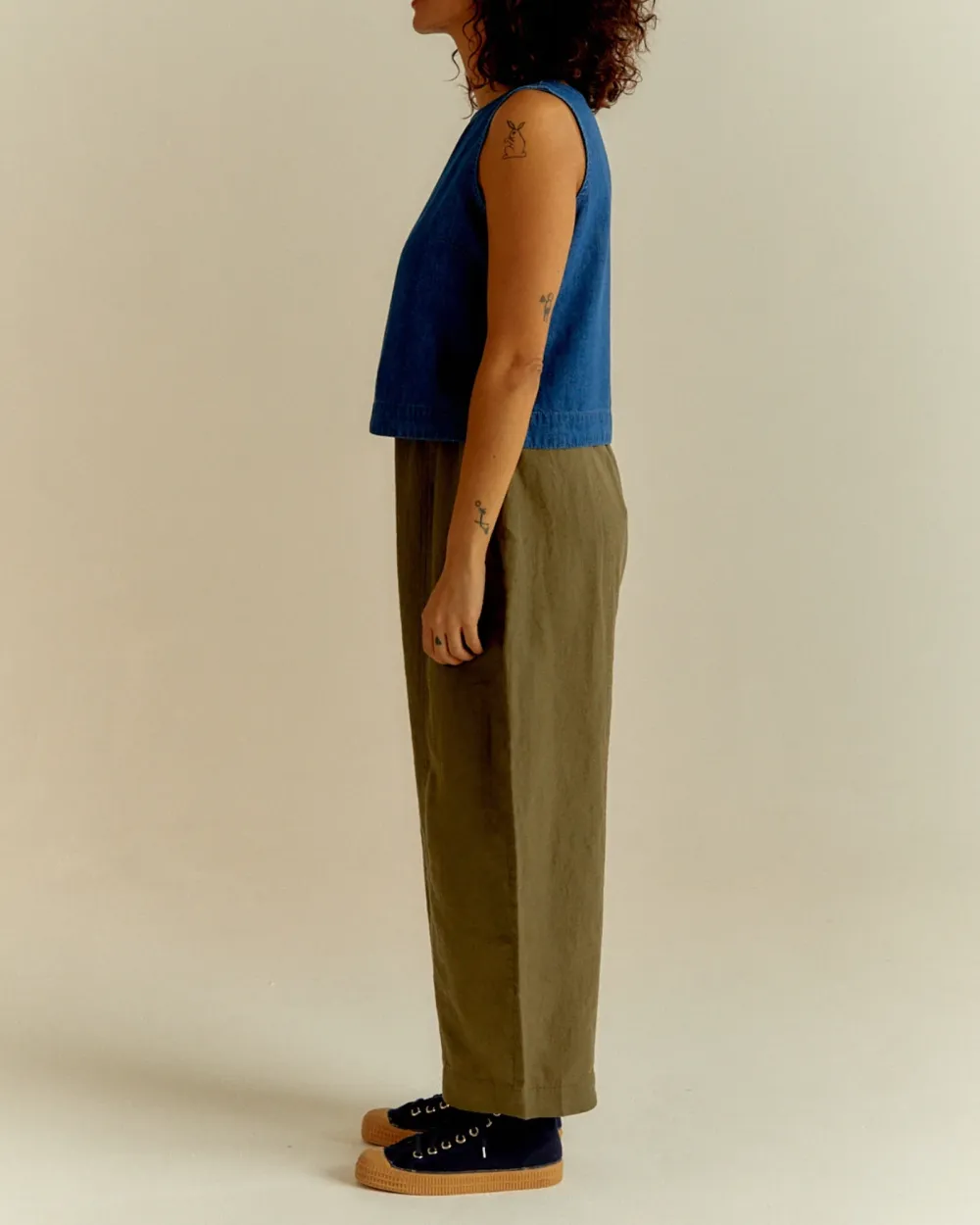 KHAKI LINEN TROUSERS