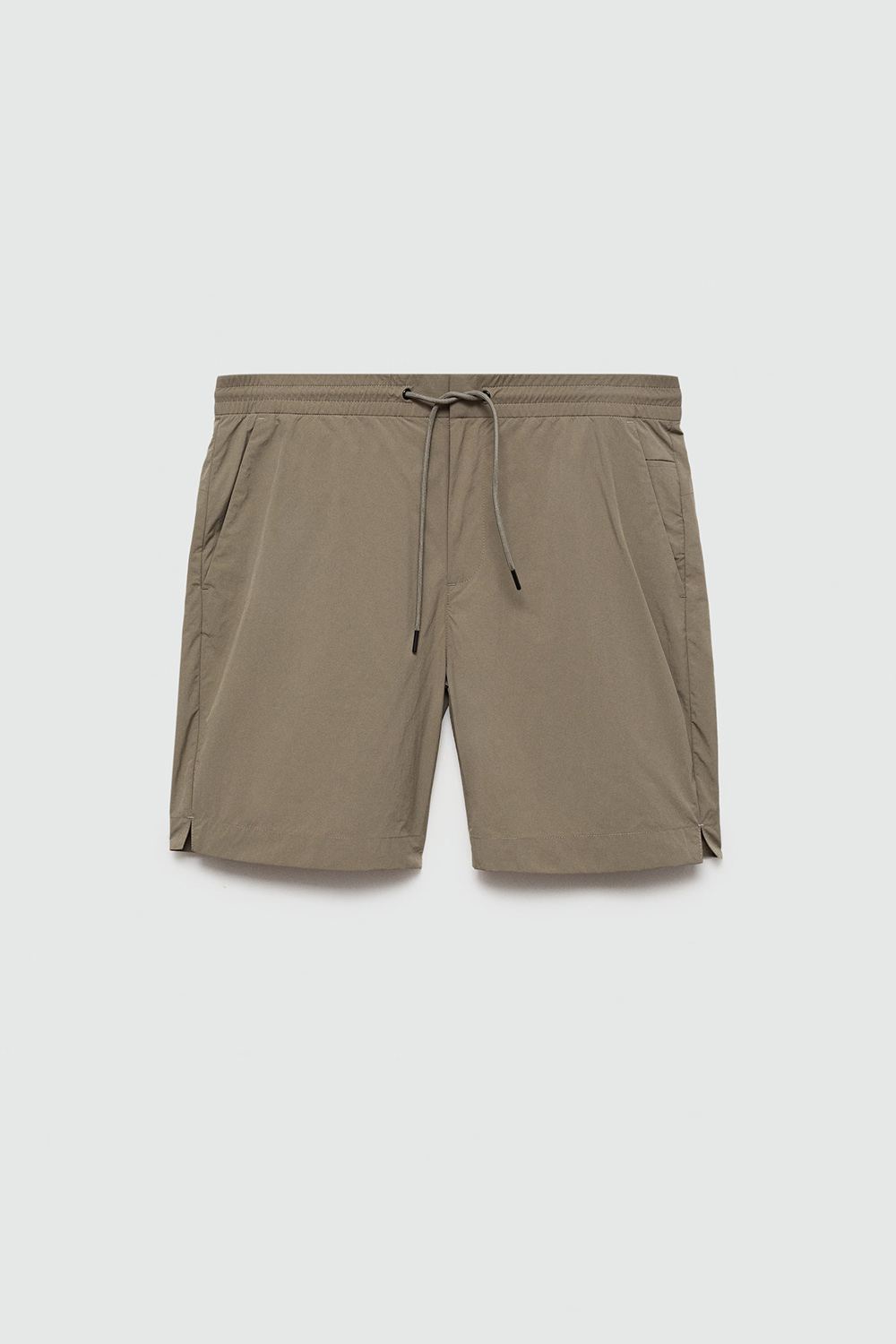 Water-repellent bermuda shorts with drawstring