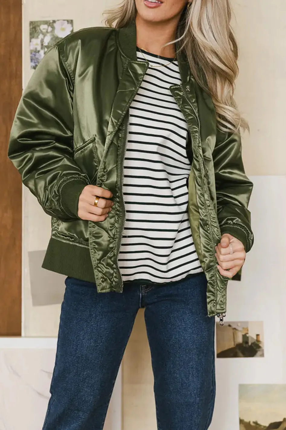 RYLEE SATIN BOMBER JACKET IN GREEN