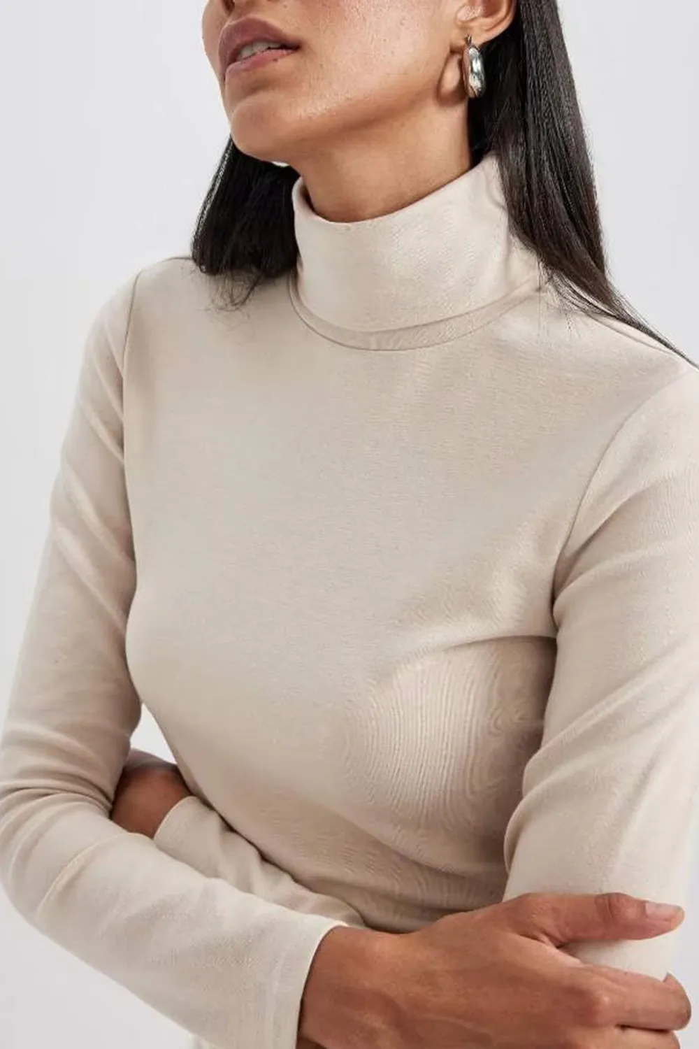 Slim Fit Turtleneck Long Sleeve T-Shirt