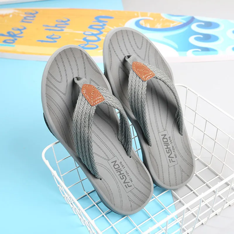 Men's Fashion Trend Flip-flops