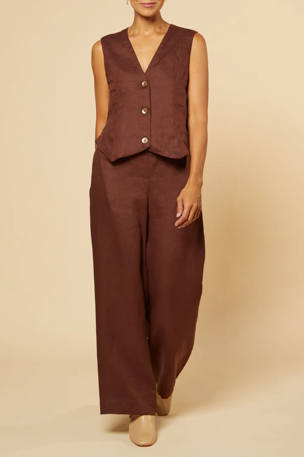 Linen Waist Coat In Raisin