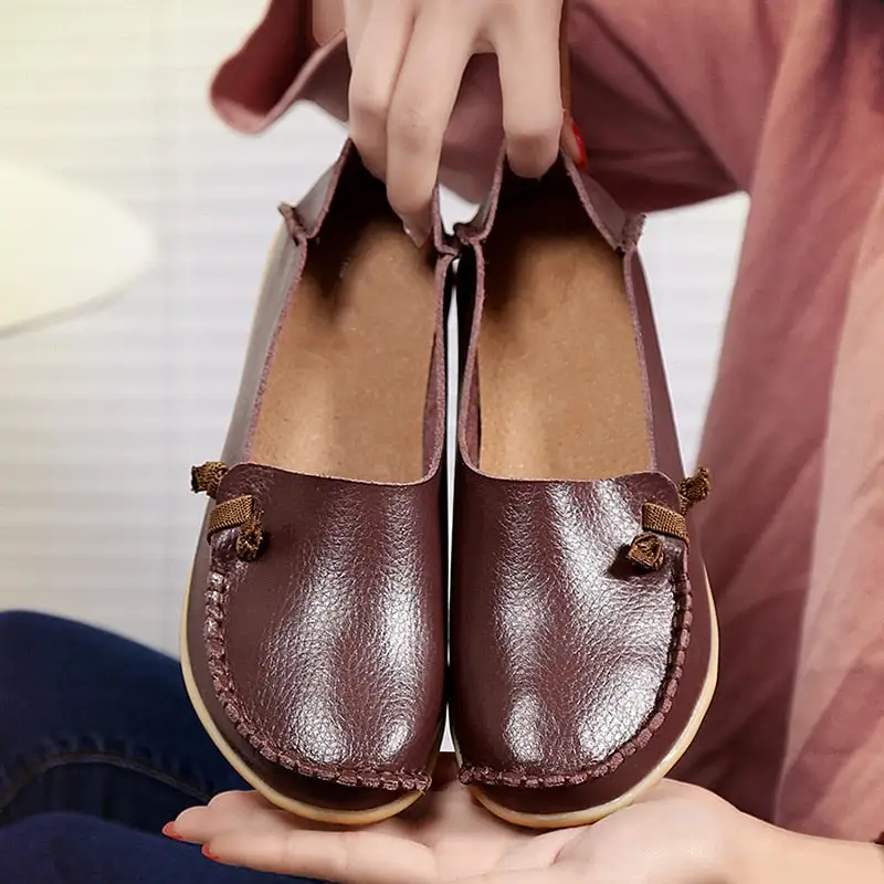 Cilool Flat Bottom Ladies Casual Mom Shoes Soft Loafers