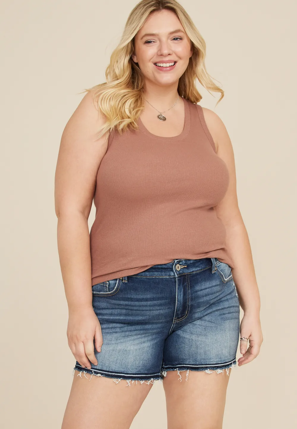 Plus Size KanCan™ Mid Rise Released Frayed Hem 5in Short