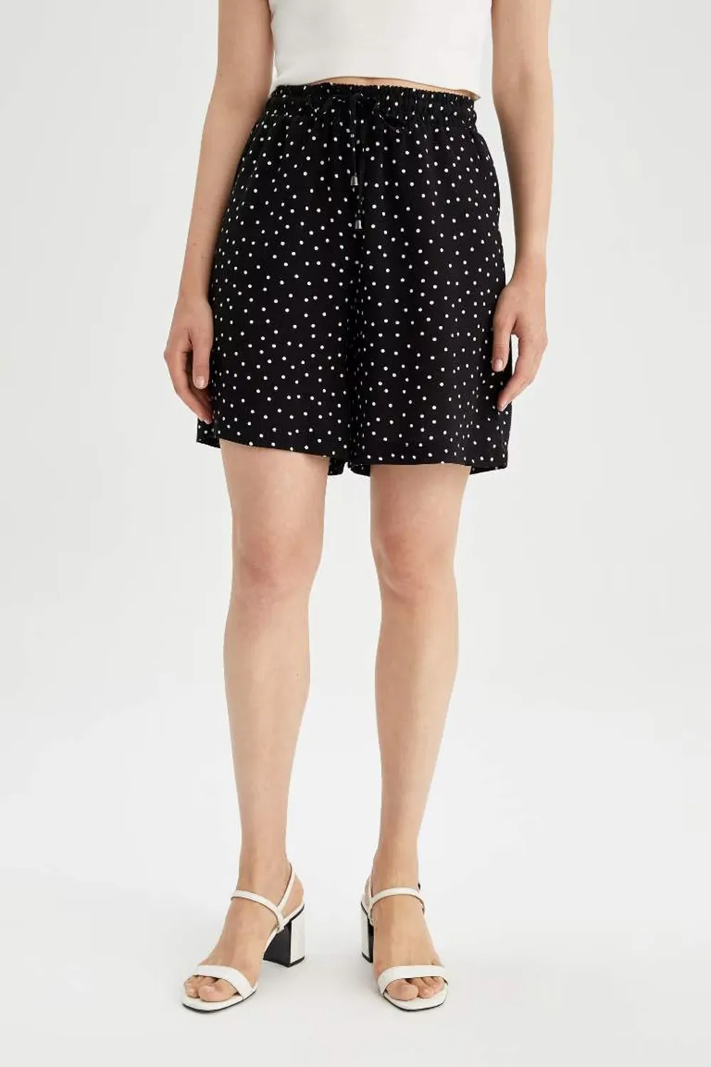 Dot Patterned Pocket Relax Fit Bermuda Shorts