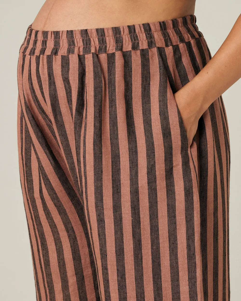 BISCUIT STRIPE LINEN TROUSERS