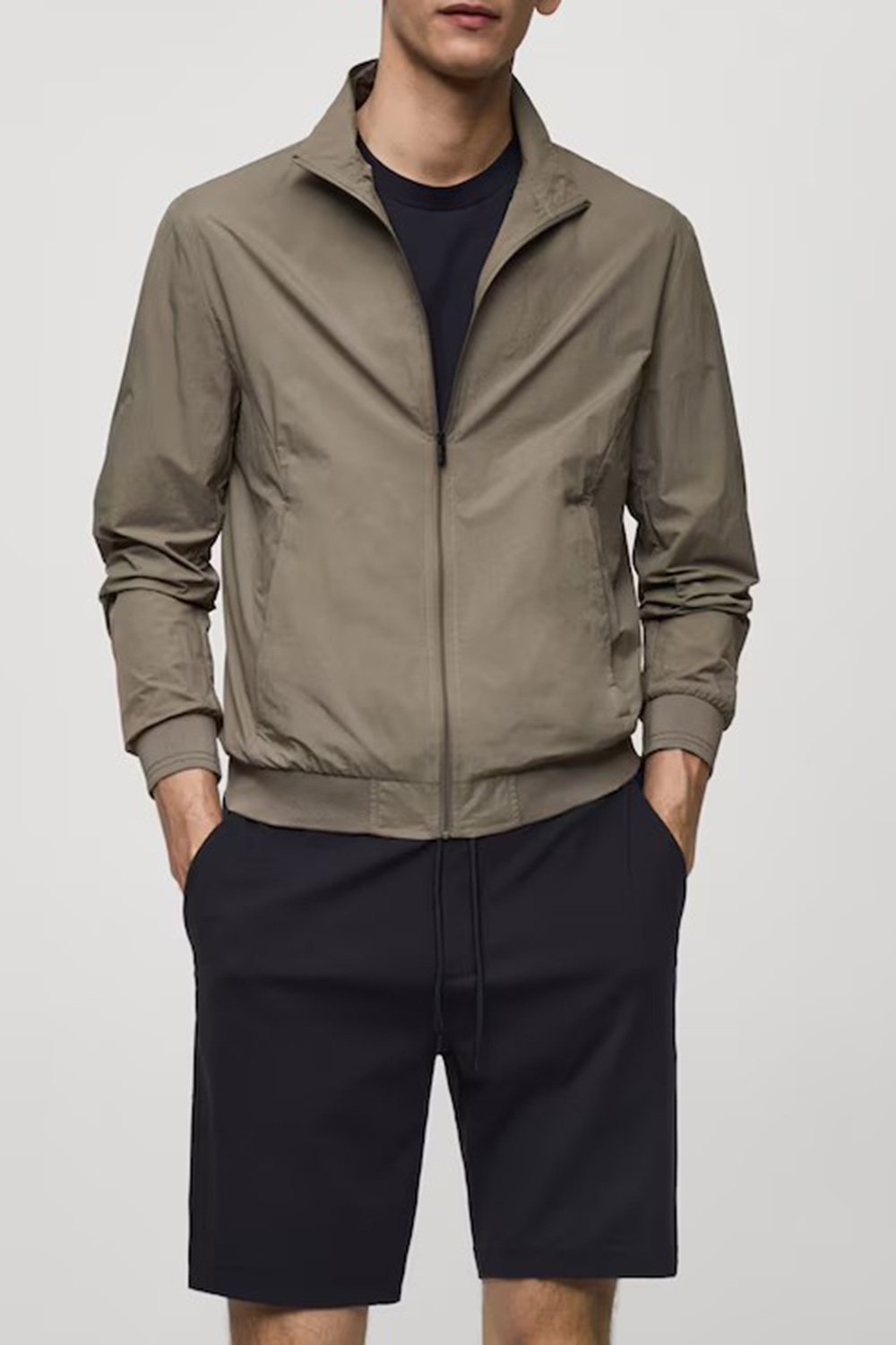 Water repellent bomber jacket