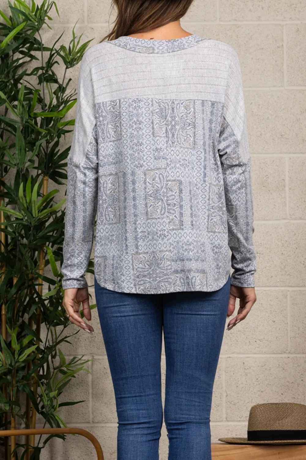 GREY PAISLEY GEOMETRIC PRINT LONG SLEEVE