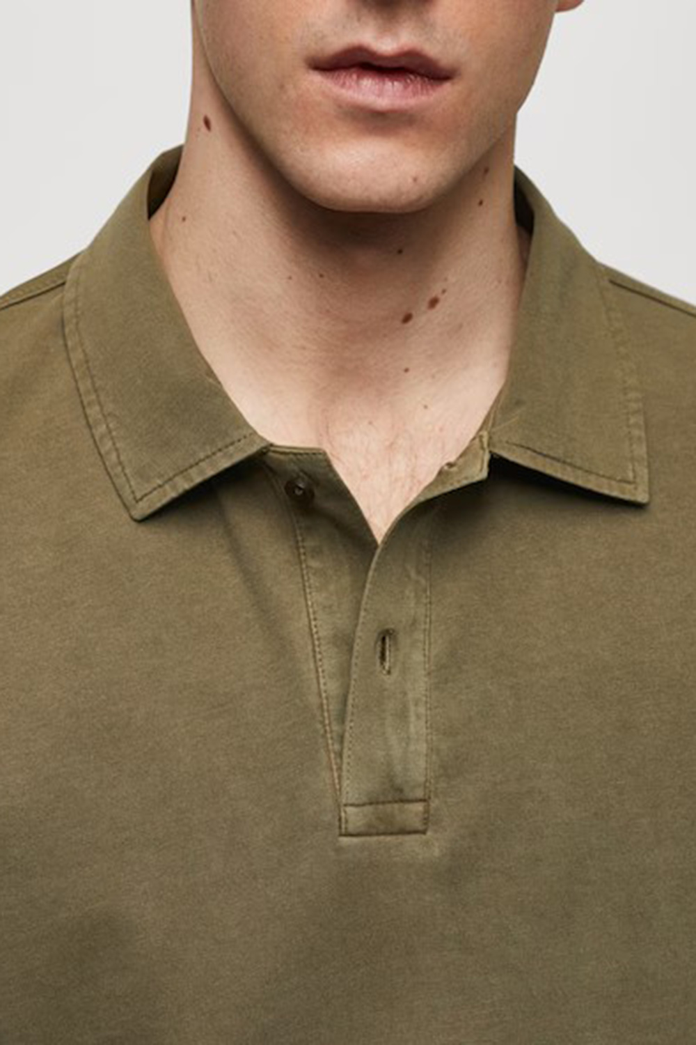 Two Buttons Relaxed-Fit Polo Shirt