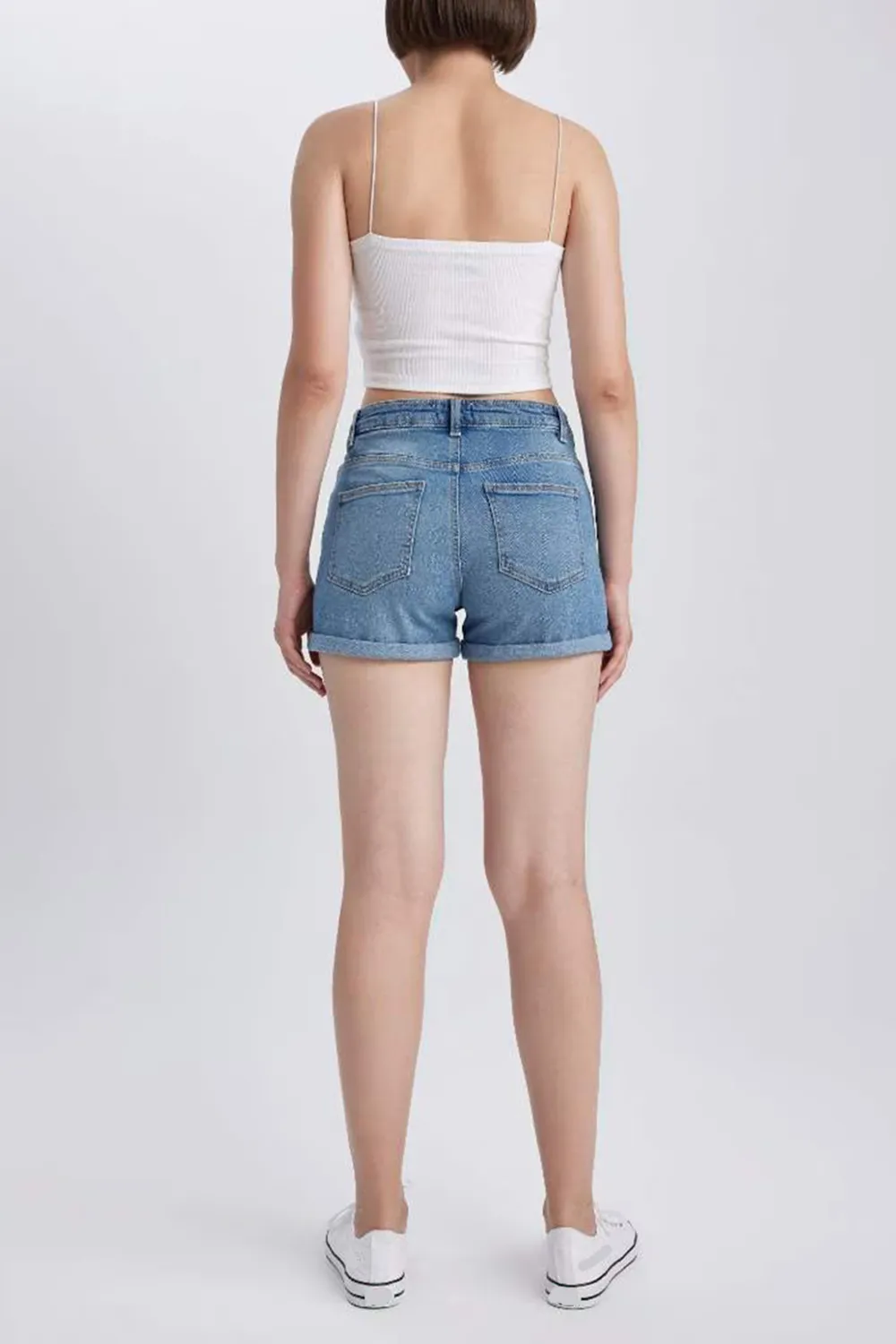 Normal Waist Folded Leg Shorts