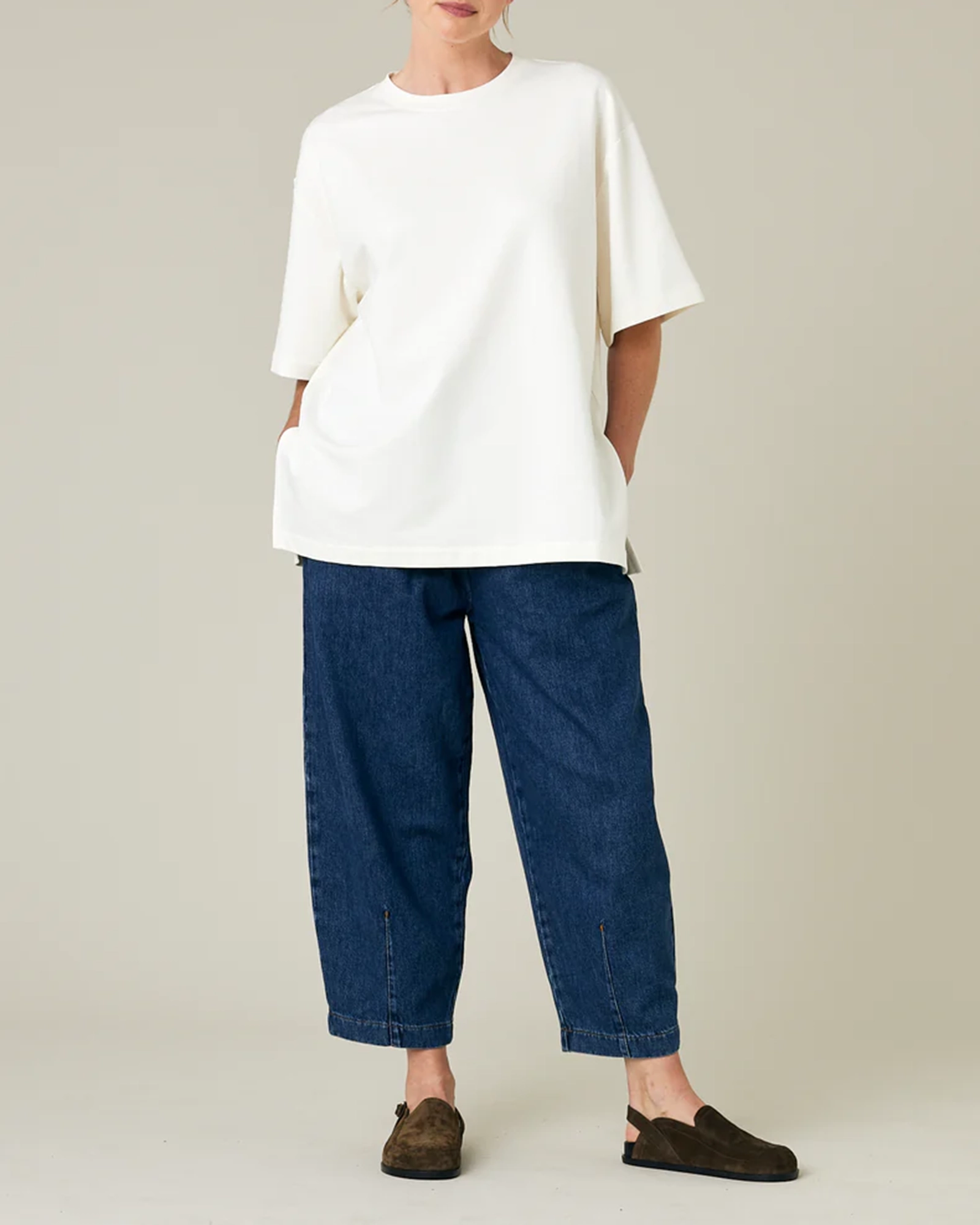 WHITE COTTON JERSEY SHORT DROP SLEEVE TOP