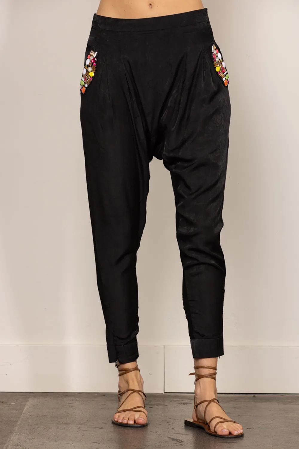 BLACK HAREM BEADS DETAILED PANTS