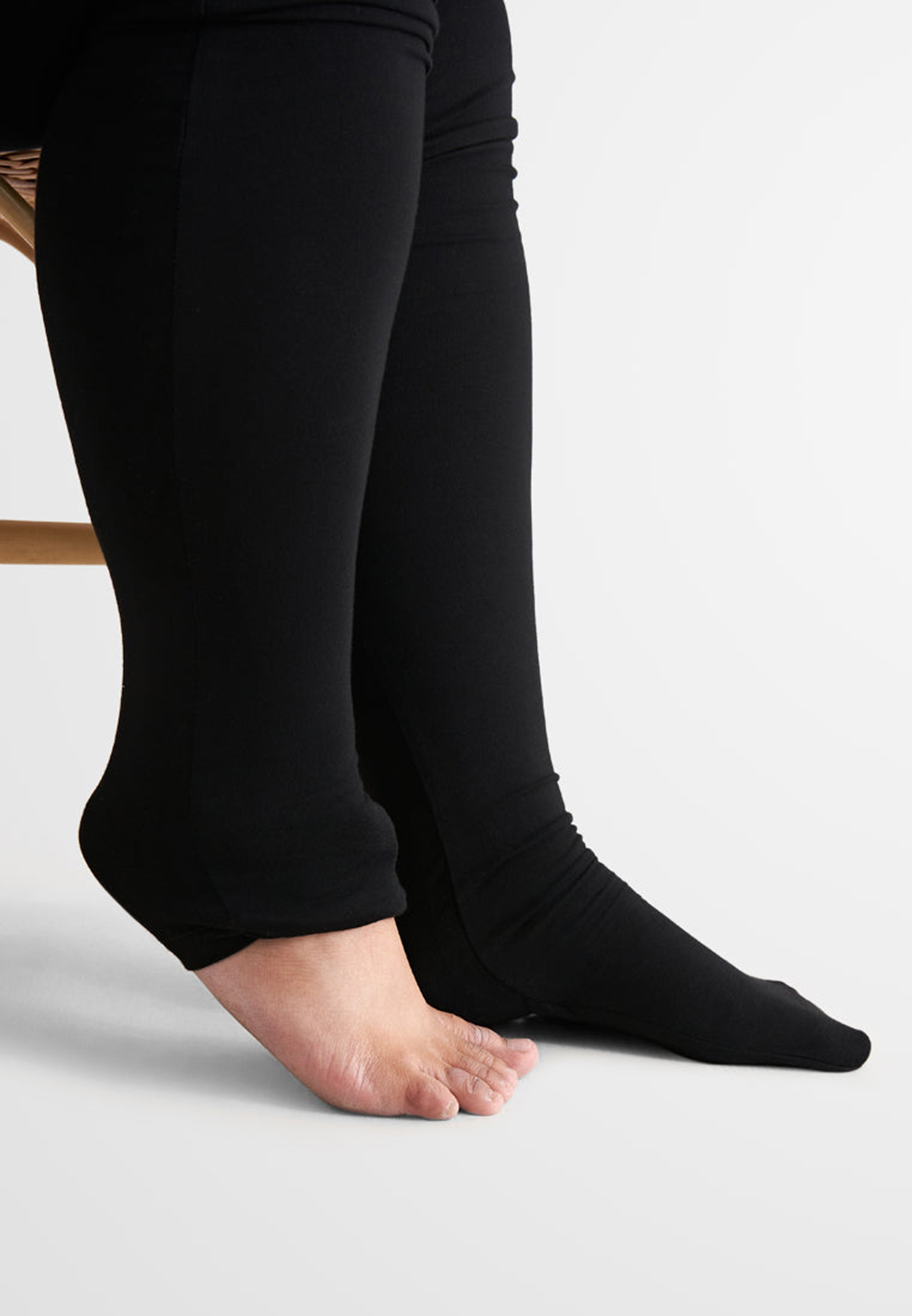 OUTSTANDINGLY SOFT Sock Leggings - Black