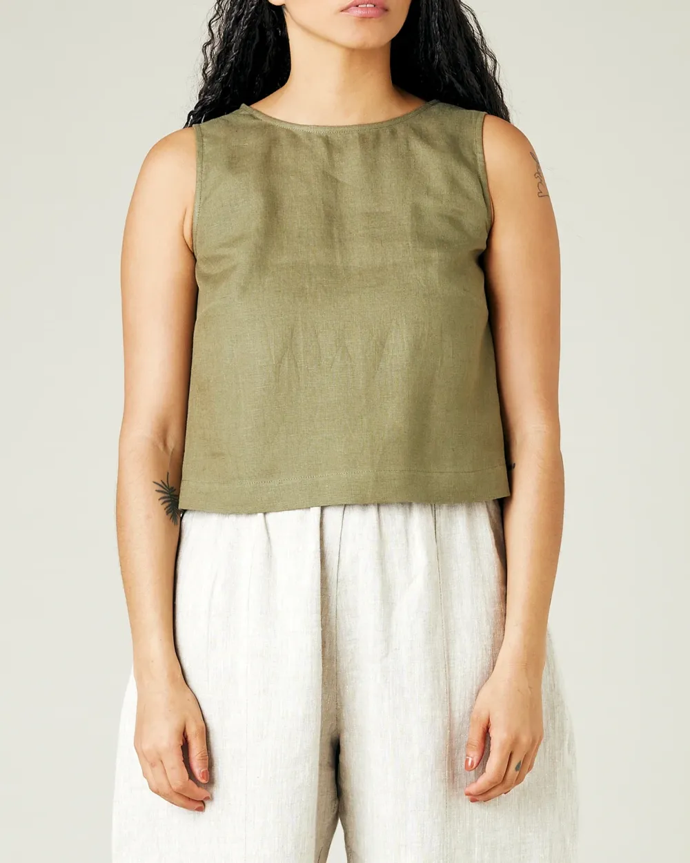 LIGHT KHAKI LINEN TOP