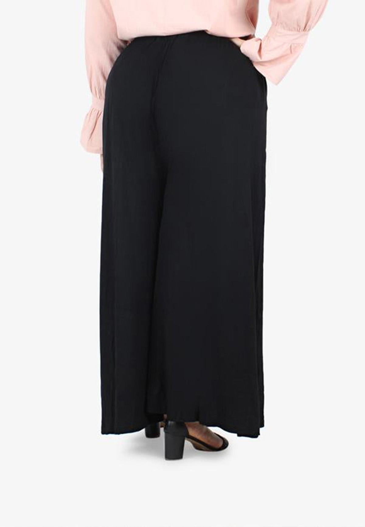 Large size wide-leg pants with elastic waistband