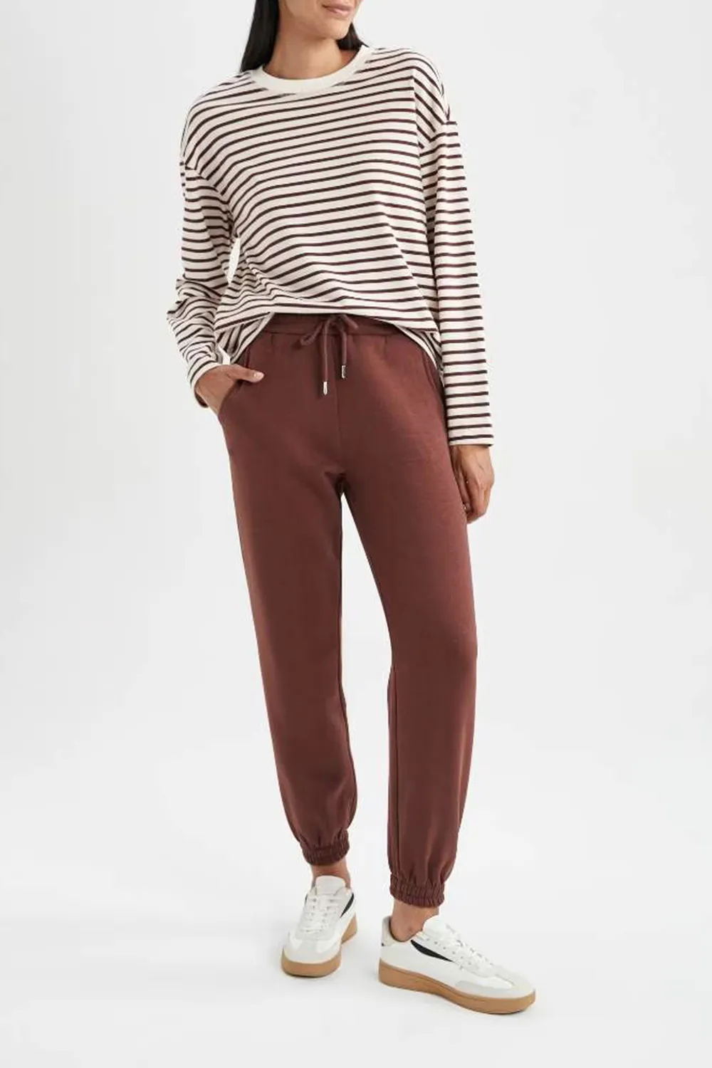 jogger With Pockets Thick Sweatshirt Fabric Trousers