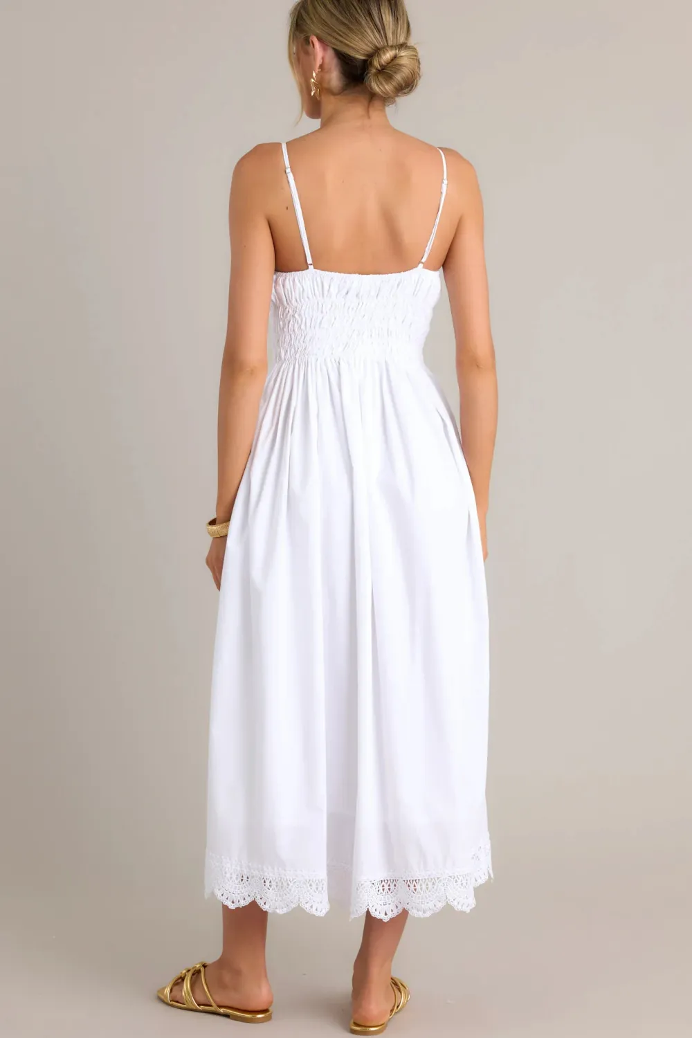 ETHEREAL ELEGANCE WHITE MAXI DRESS