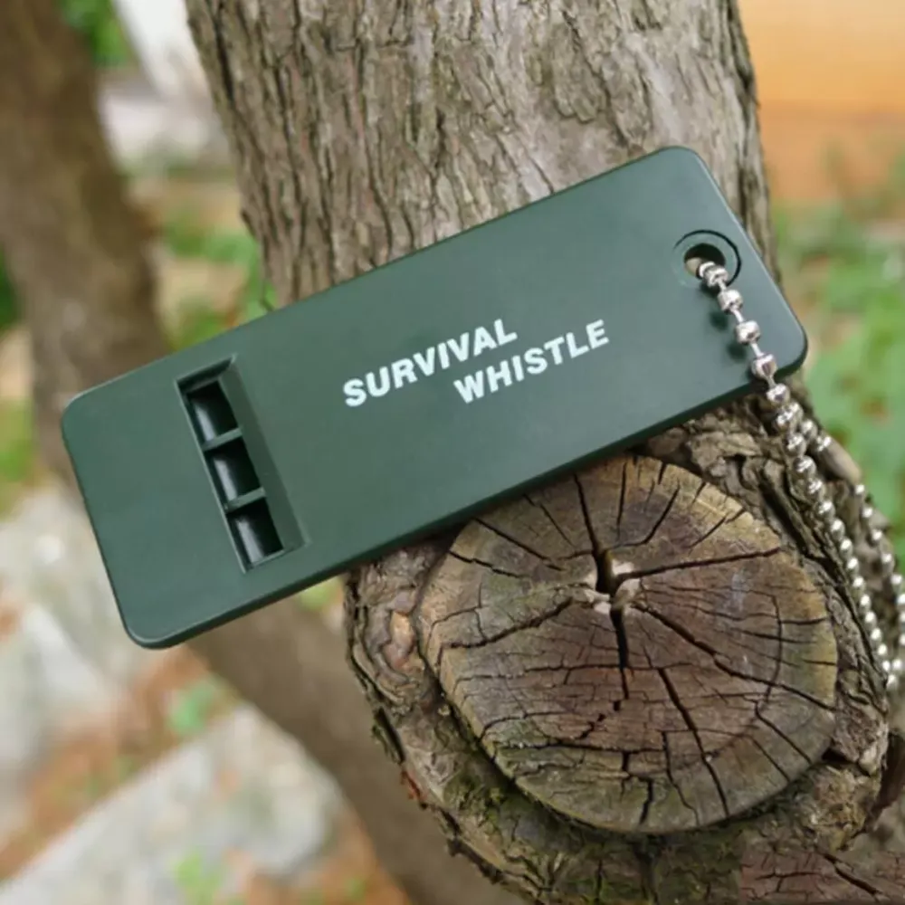 Plastic Outdoor Survival Whistle 3 Frequency Loud Sounds Coach Whistle Outdoor Survival Whistle Travel Emergency Kit