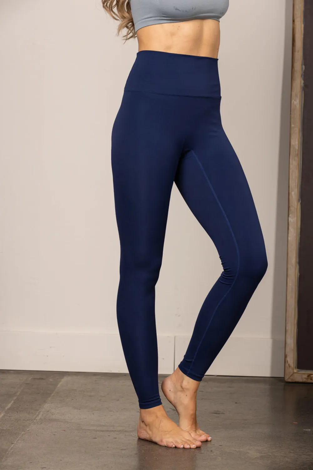 NAVY HIGH-RISE LEGGINGS