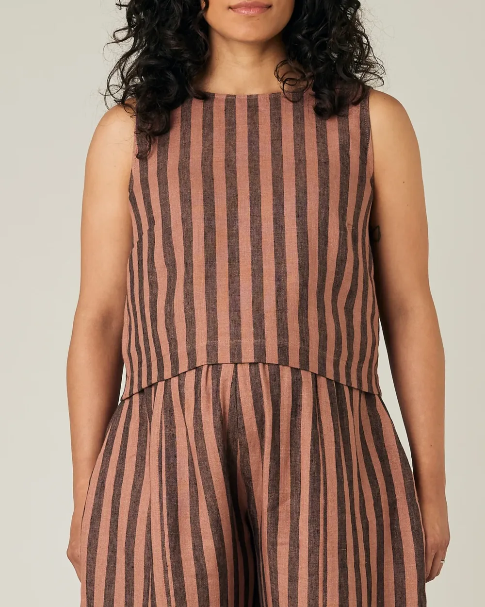 BISCUIT STRIPE LINEN TOP