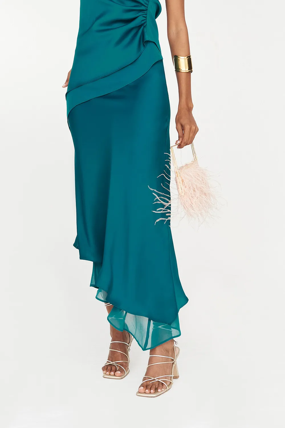 Solid Color Textured Slope Neck Saoko Skirt