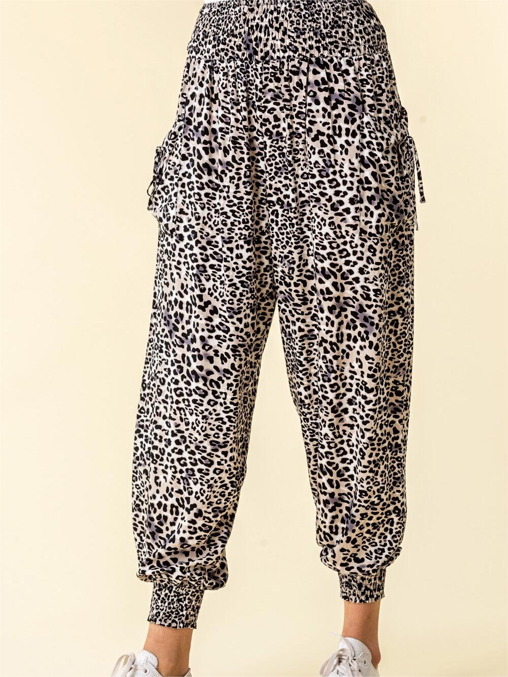 Leopard print casual trousers