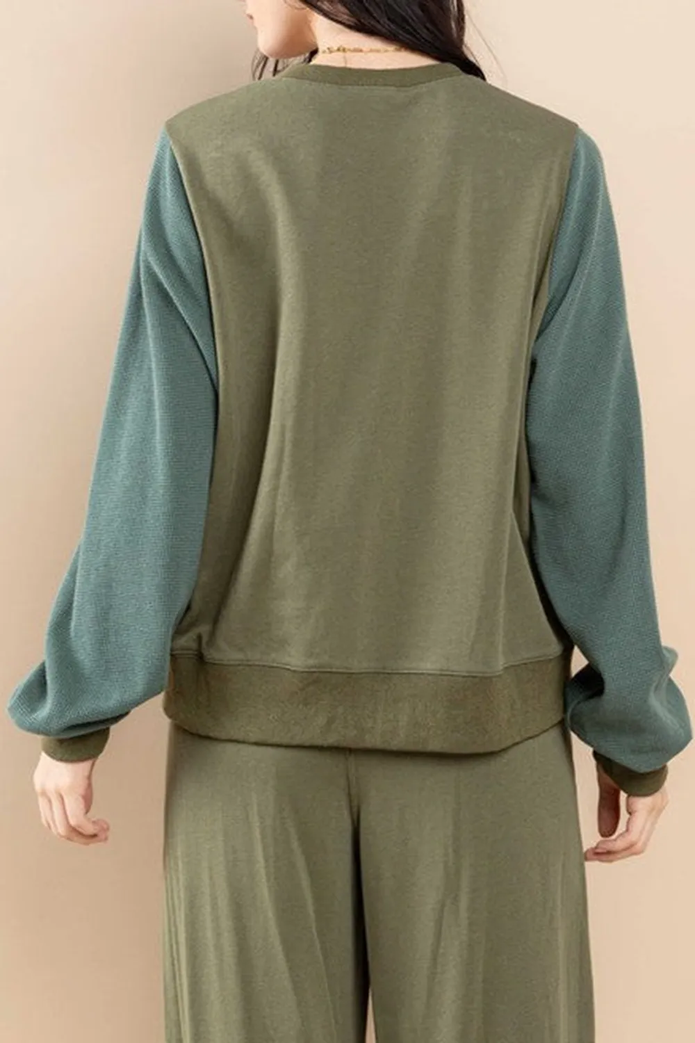 OLIVE TERRY CONTRAST SWEATSHIRTS AND PANTS