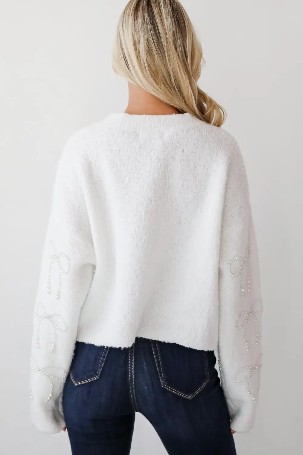 Exquisite Expectation White Pearl Bow Sweater