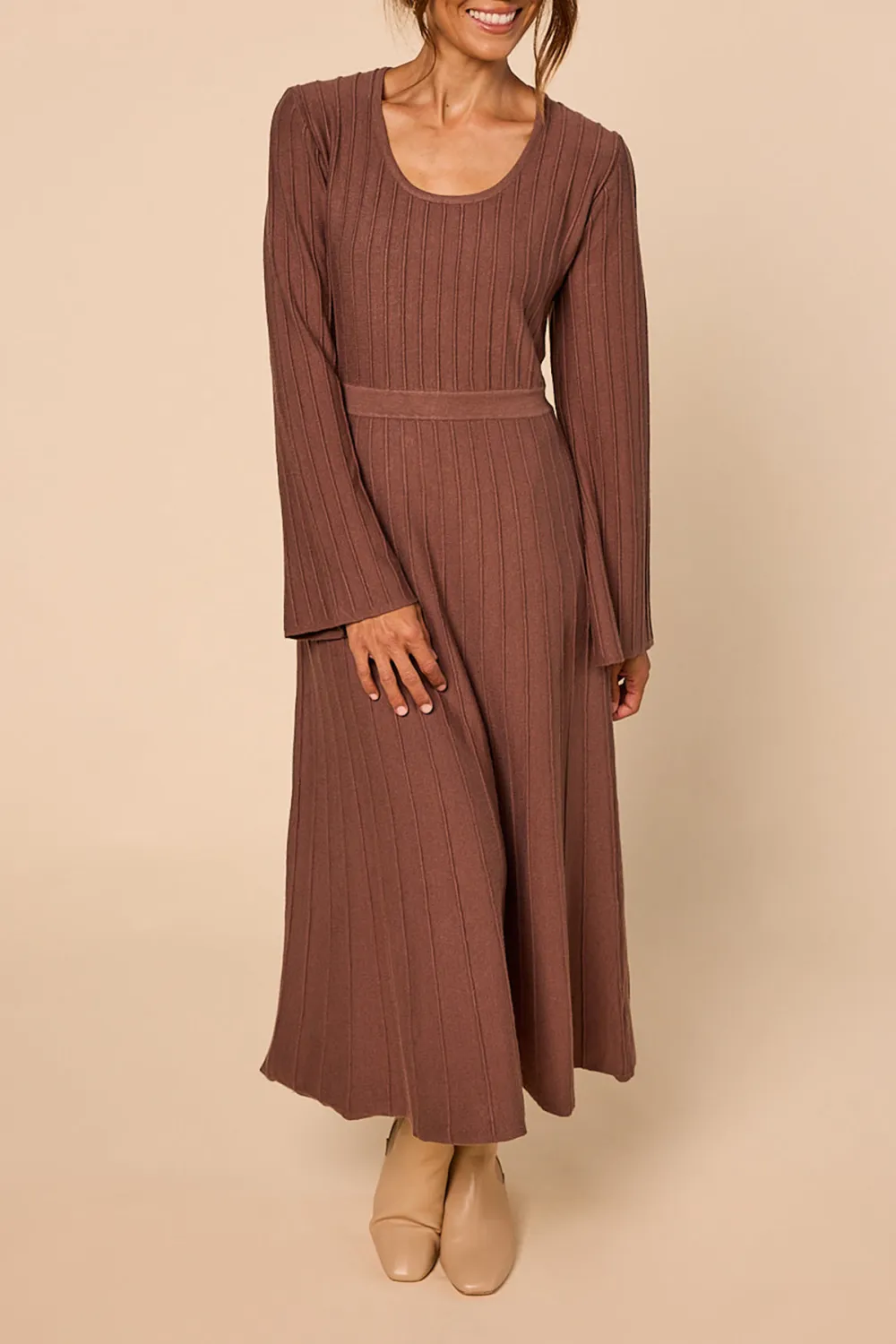 Waisted Knitted Dress in Cacao