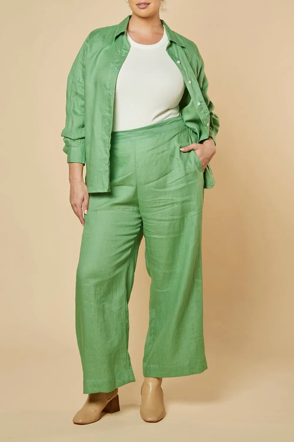 Camille Wide Leg Pant in Jadesheen