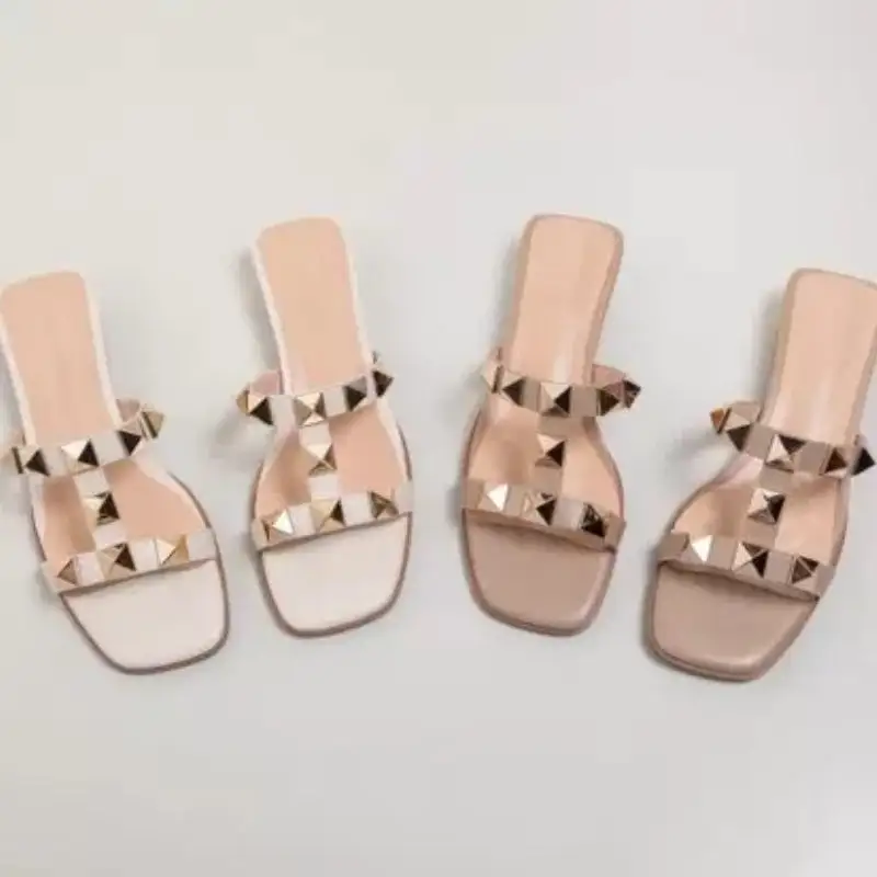 Womens Studded Flat Sandals Casual Summer Beach Sandals Open Toes Rivets Strappy Slip on Slides Sandal