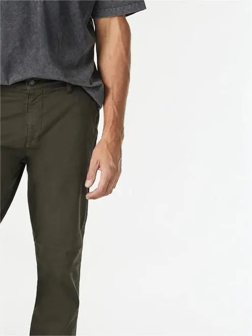 Johhny Slim Leg Chino