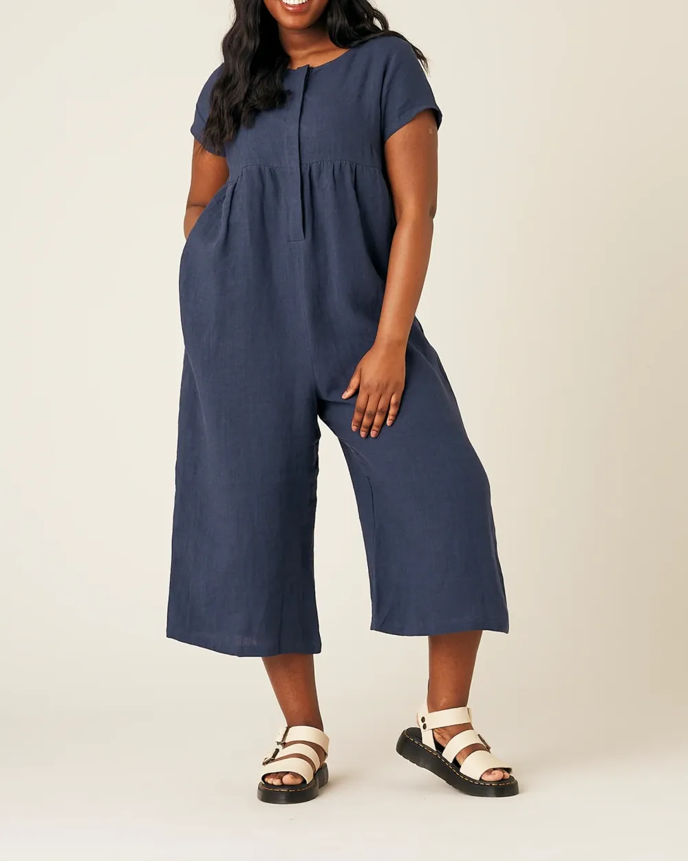 NAVY LINEN JUMPSUIT