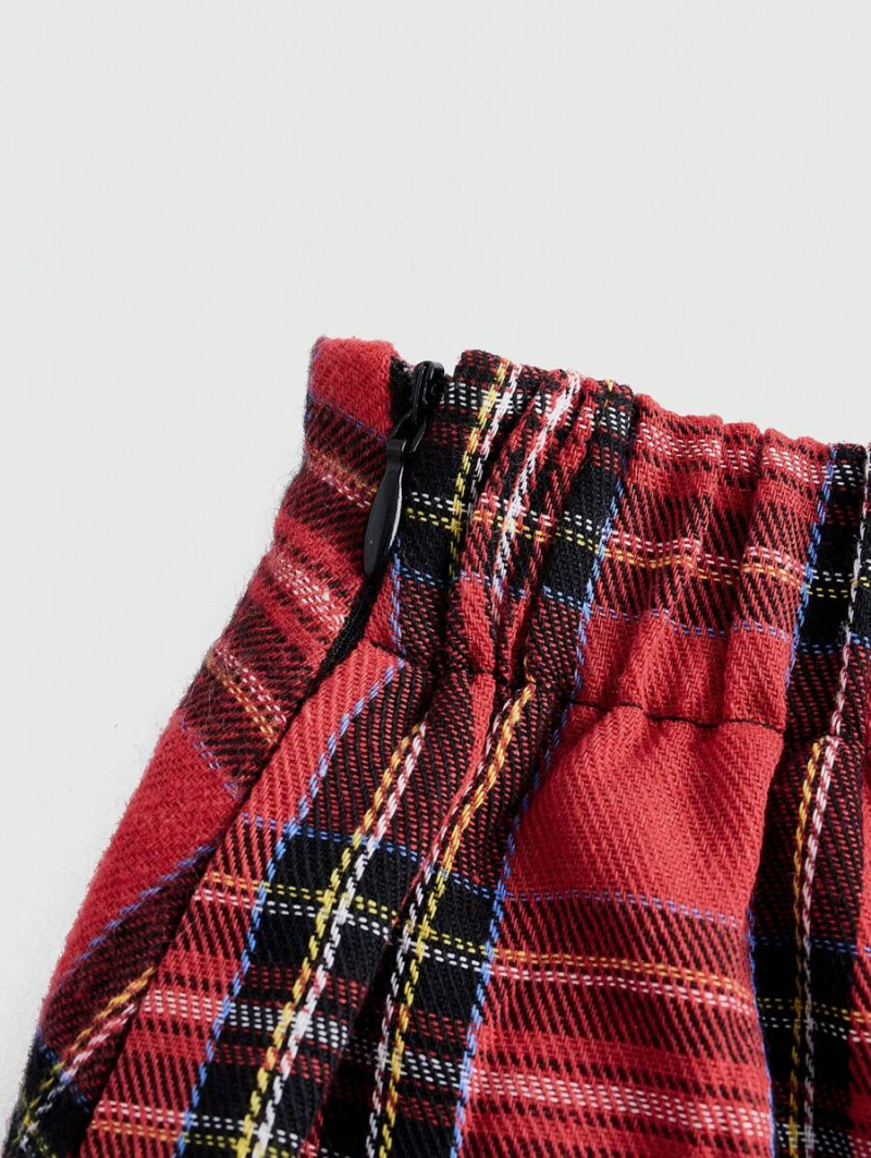 Grunge Punk Plus Size Plaid Pattern Chain Detail Pleated Skirt