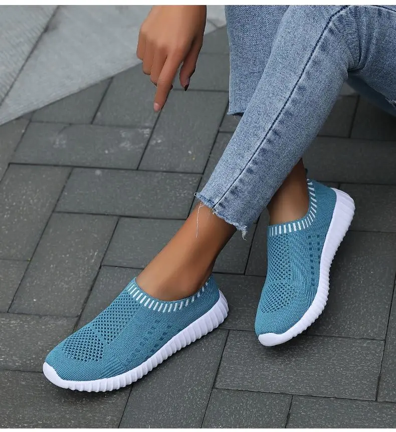 Sneakers running Shoes Woman black Sock Slip On Knitted Vulcanized Shoes