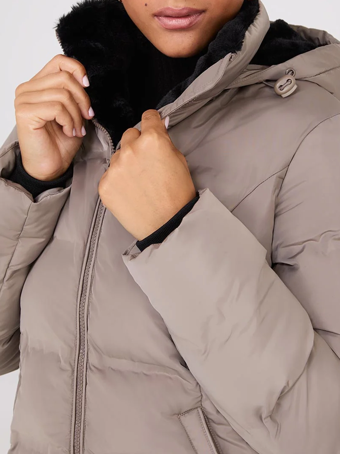 Short Puffer Jacket