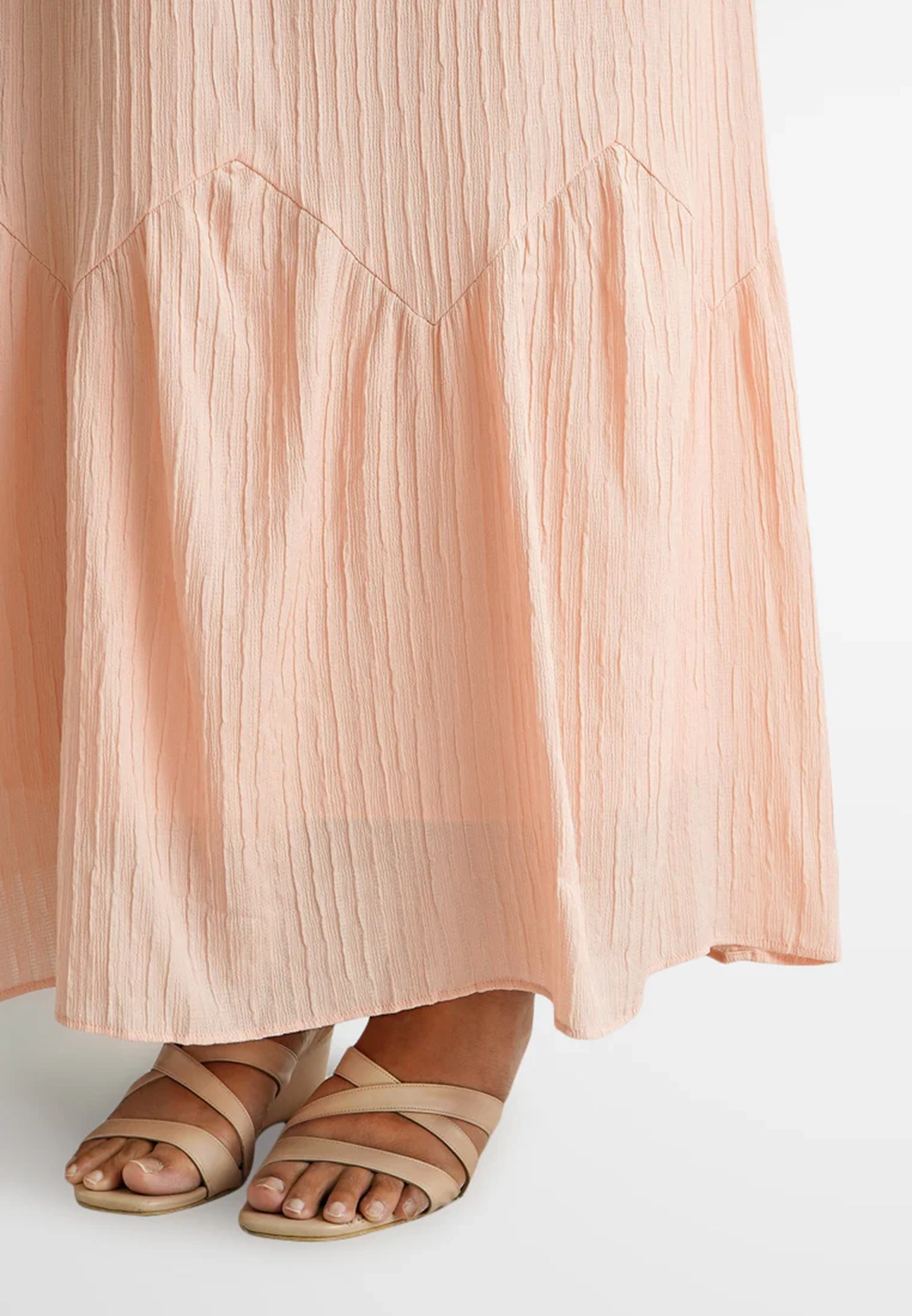 Solid color loose gift skirt