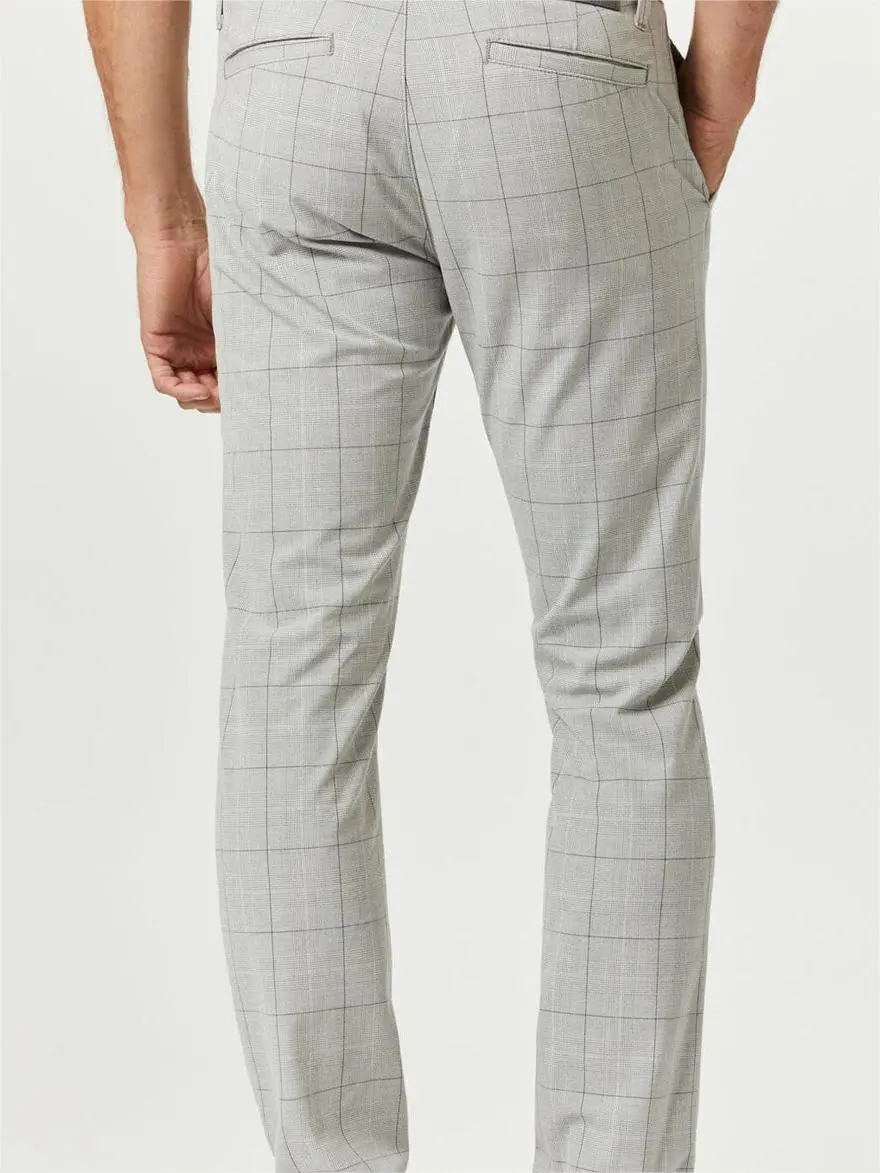 Milton Slim Straight Chino Pants